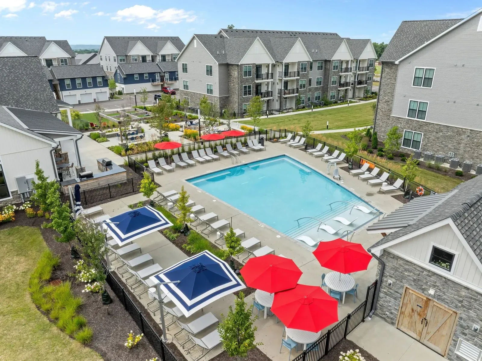 Parkview Spring Hill, a Metropolitan Holdings apartment community in Green, Ohio.